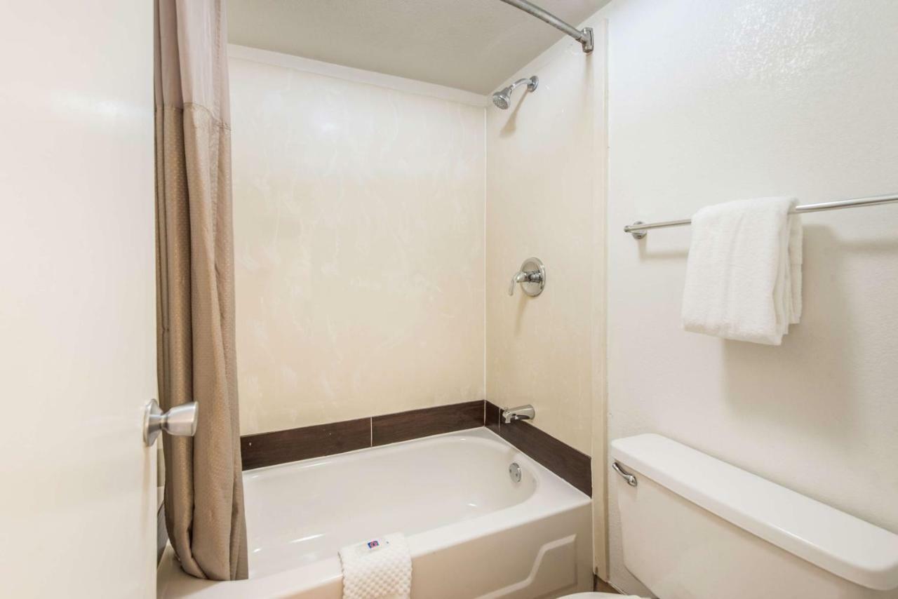 Motel 6-Columbus, Oh - Worthington Ngoại thất bức ảnh